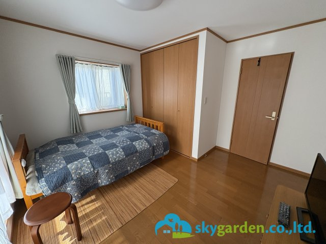 平塚市徳延　中古戸建の寝室