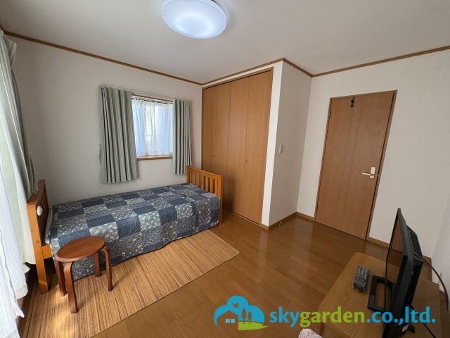 平塚市徳延　中古戸建の寝室