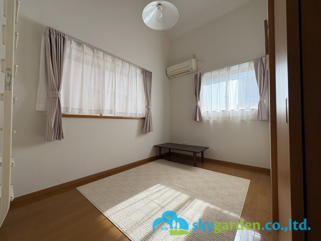 平塚市徳延　中古戸建の子供部屋