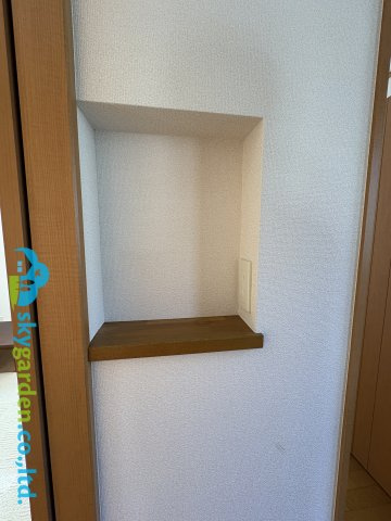 平塚市徳延　中古戸建の内装|廊下にあるニッチ