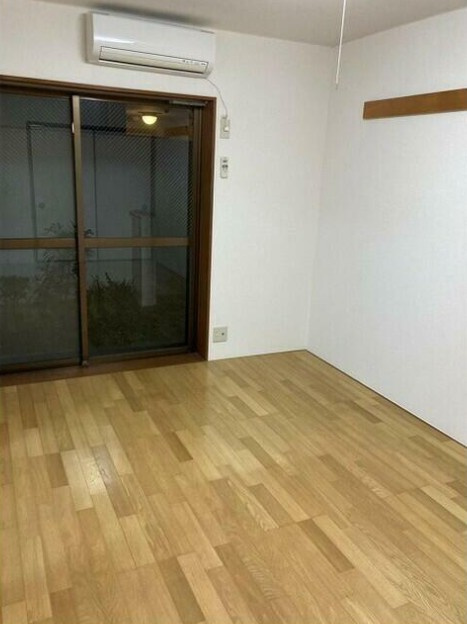 ジュネッタ８の居間・リビング|他部屋参考写真