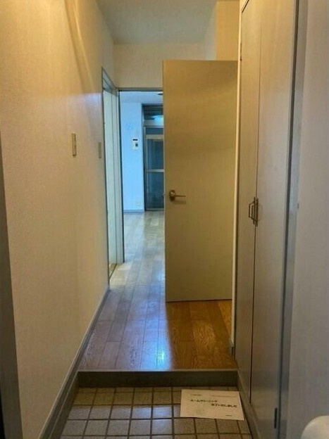 ジュネッタ８の玄関|他部屋参考写真