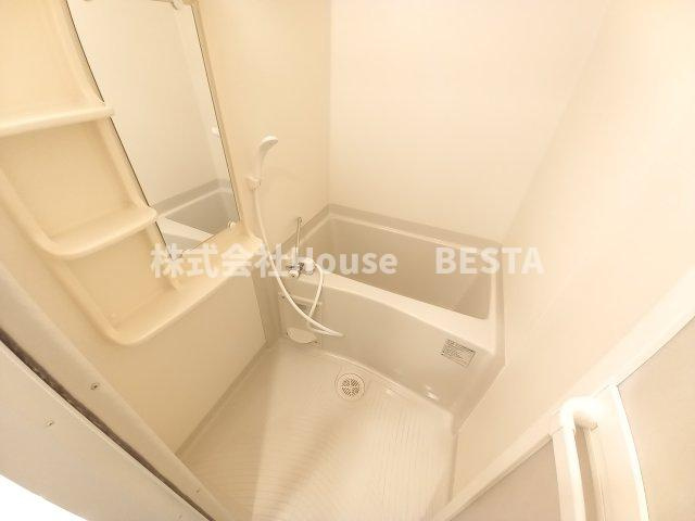 プレサンスみなと元町駅前の浴室