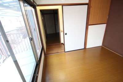 【洋室】 | 毛呂山町貸家