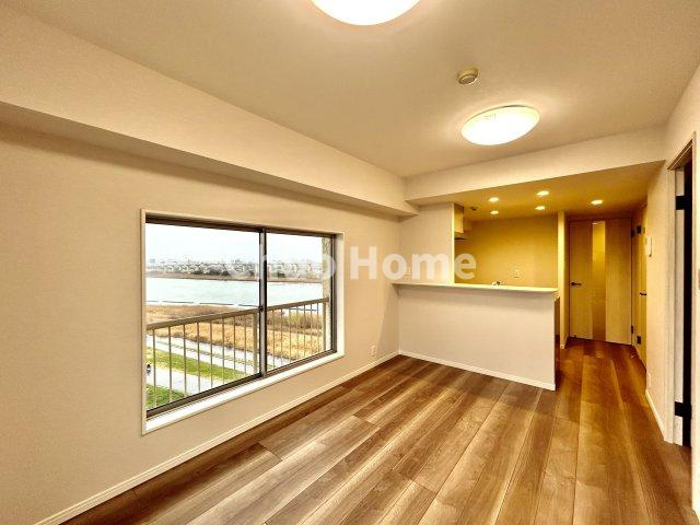 リバーパーク桜木のキッチン|ダイニングキッチン