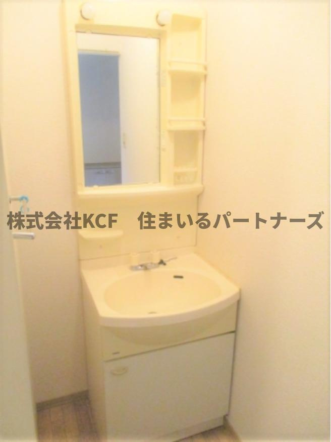 エクセル東合川の独立洗面台|独立洗面台、朝の身支度には欠かせません