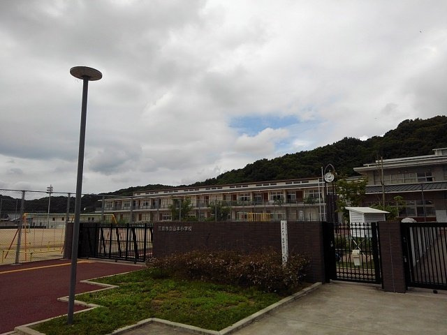サンライト　リブＢの周辺|三豊市立山本小学校まで1100m