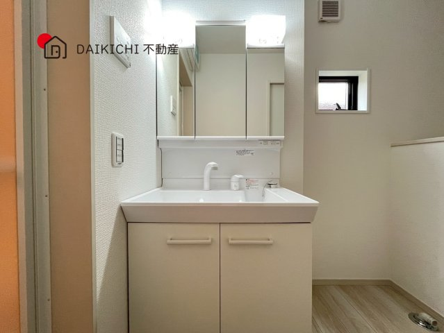 【独立洗面台】 | KIS鴻巣市宮前9期　LIGARE　新築戸建　全1棟　1号棟