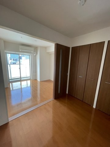 大阪市北区太融寺町の賃貸マンションの居間・リビング