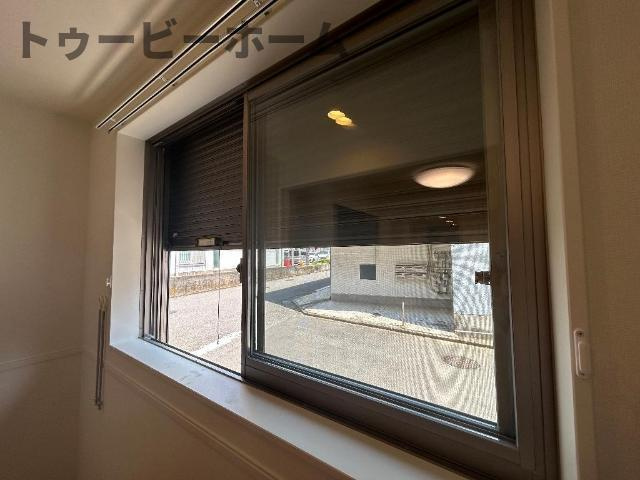 サウダージの設備|窓シャッター