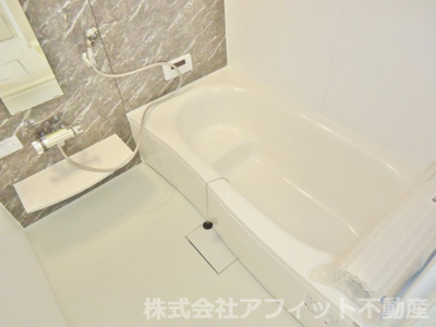 【浴室】 | アメニタ | 追い焚き機能付き