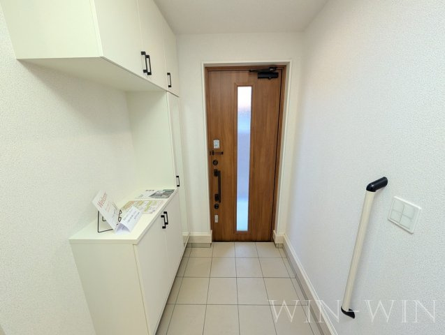 北山町戸建貸家の玄関