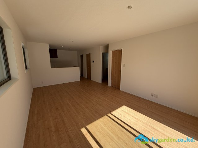 平塚市御殿　新築戸建　全4棟4棟の居間・リビング