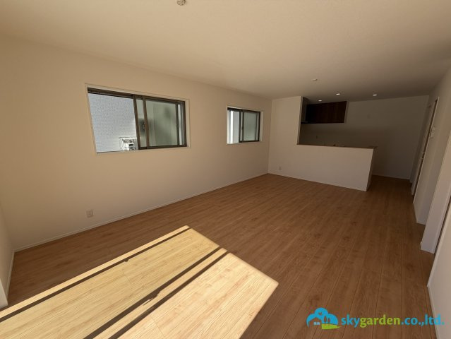 平塚市御殿　新築戸建　全4棟4棟の居間・リビング