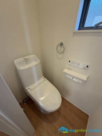 平塚市御殿　新築戸建　全4棟4棟のトイレ