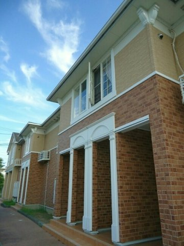 アヴァンツァーレ・ウエストのエントランス