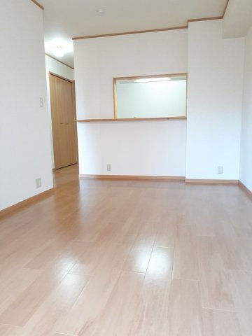 アヴァンツァーレ・ウエストの居間・リビング