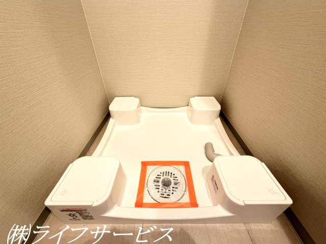 【洗面所】 | ニュー大阪ハイツ（宮原２丁目） | 洗濯パン