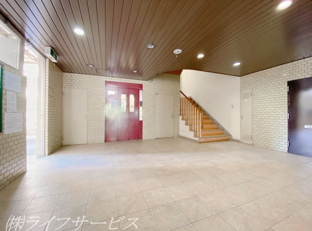 【エントランス】 | ニュー大阪ハイツ（宮原２丁目） | エントランスホール