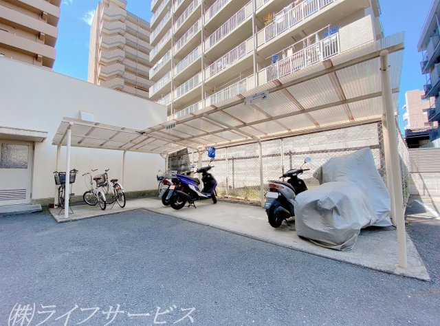 【その他共用部分】 | ニュー大阪ハイツ（宮原２丁目） | バイク置き場