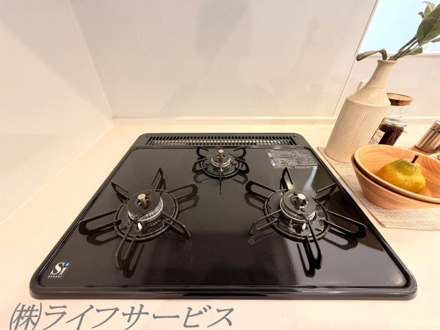 【キッチン】 | ニュー大阪ハイツ（宮原２丁目） | キッチン３口ガスコンロ