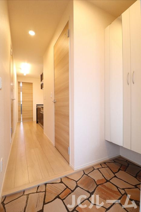 レフィナードCのロビー