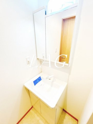 【独立洗面台】 | グランシャトー高幡不動 | 独立洗面台です。