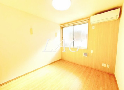 【居間・リビング】 | グランシャトー高幡不動 | 洋室のお部屋です。