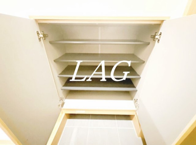 【玄関】 | グランシャトー高幡不動 | 玄関です。