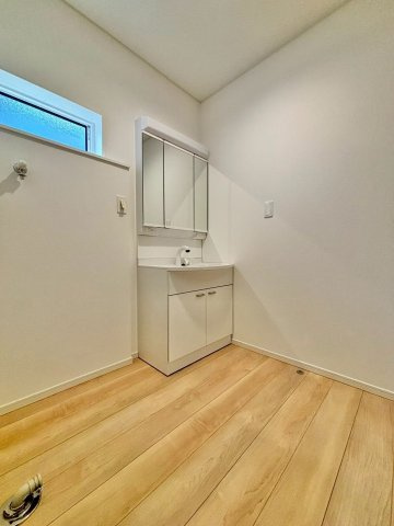 ●鈴鹿市岸岡町第5 新築戸建【全4棟】の洗面所