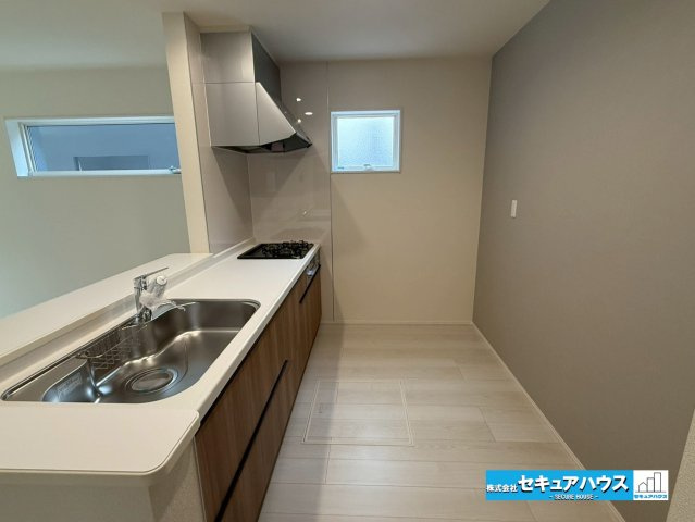 【本日ご案内可能】日進市梅森台　全3棟の庭|【庭】
◆広々としたお庭付きの物件です♪芝生を敷いたり、ウッドデッキを設置することもできます。