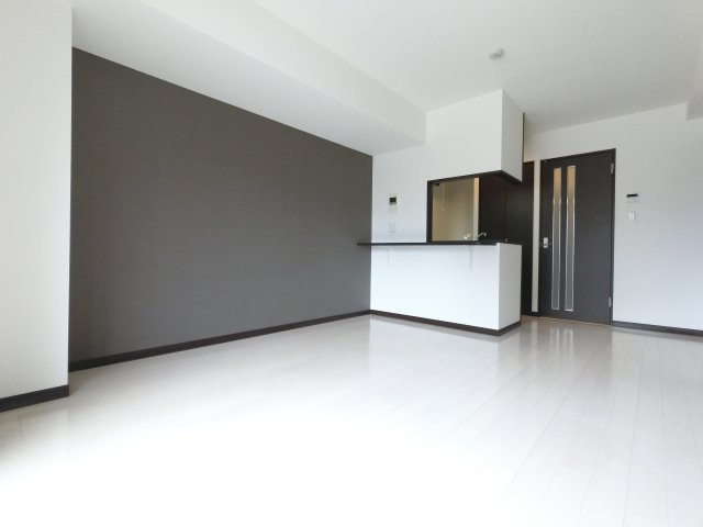 プランドール千葉の居間・リビング