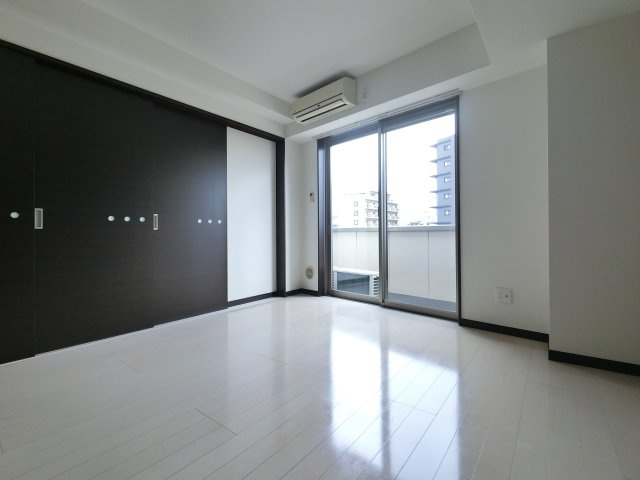 プランドール千葉の居間・リビング