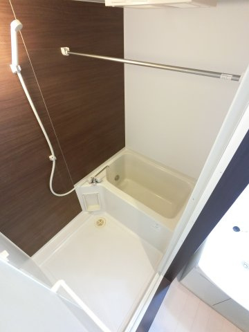 プランドール千葉の浴室