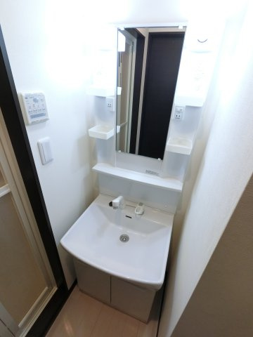 プランドール千葉の独立洗面台