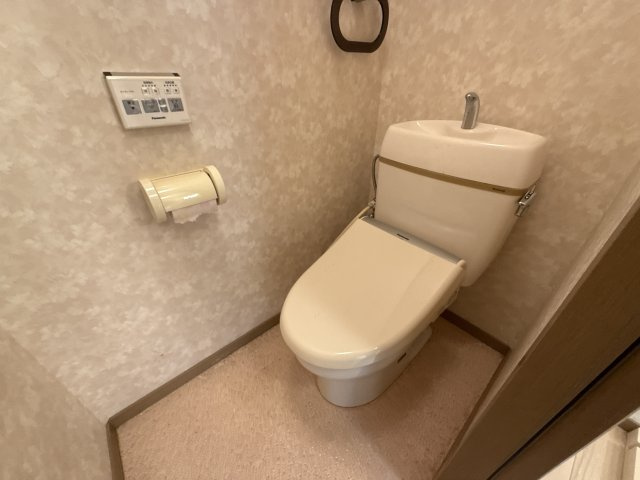 プランドール汐見台のトイレ