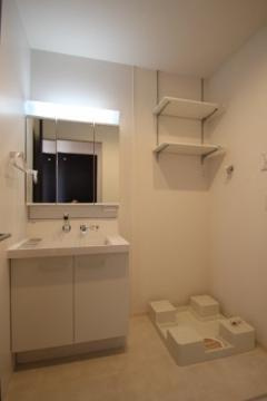 Ｄ－ｒｏｏｍ住吉町の洗面所|洗面