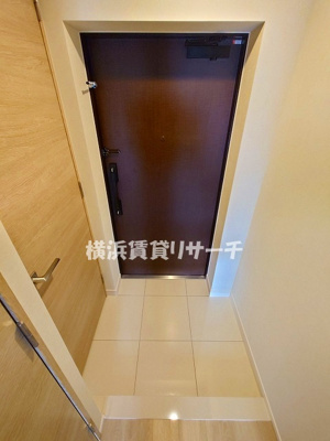 【玄関】 | リビオメゾン横濱大通り公園