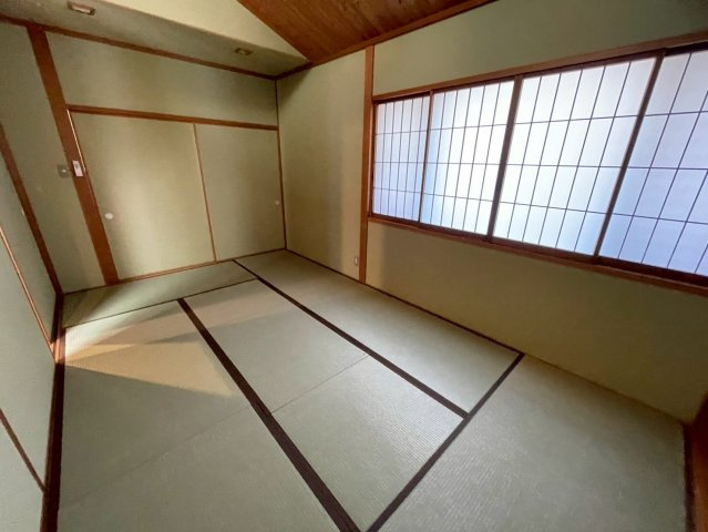 赤坂一戸建の和室