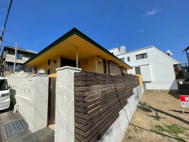 赤坂一戸建の外観