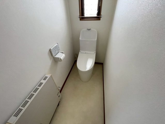 赤坂一戸建のトイレ