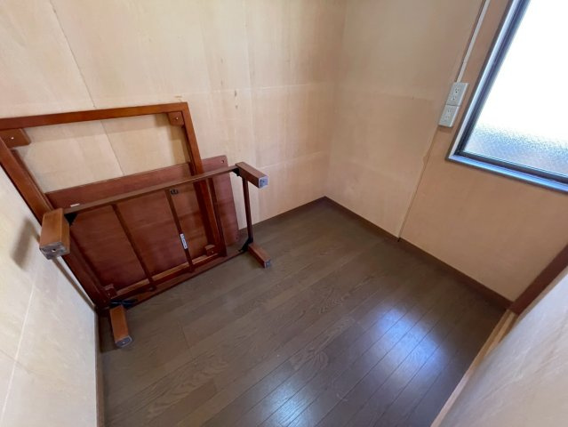 赤坂一戸建の居間・リビング