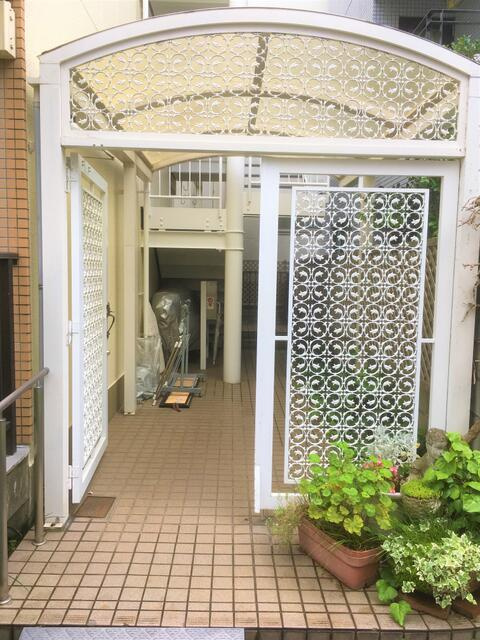 ソフィア下北沢のエントランス| 