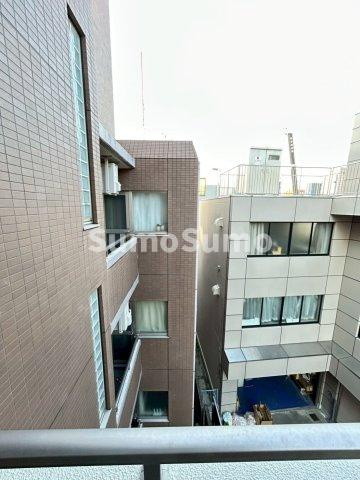 ステージファースト用賀アジールコートの展望
