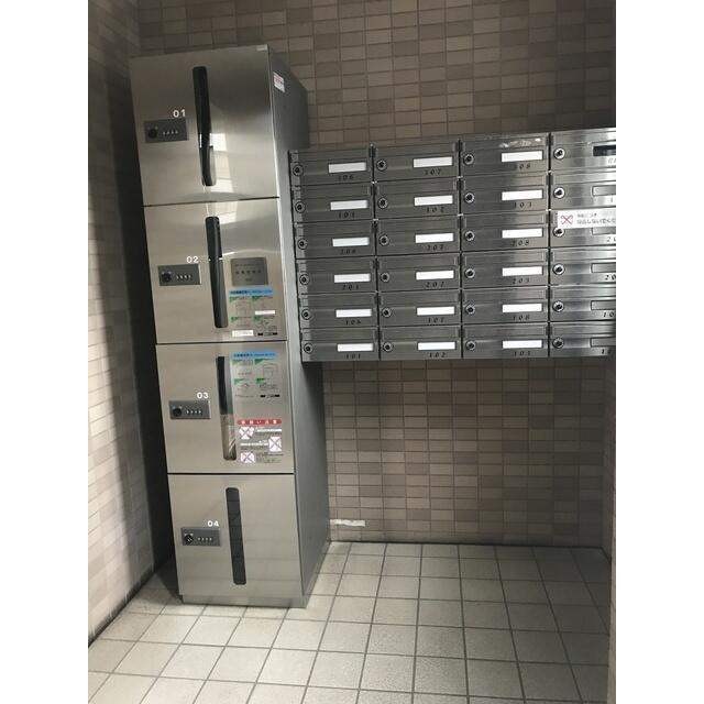 スリーアップ桜新町のロビー