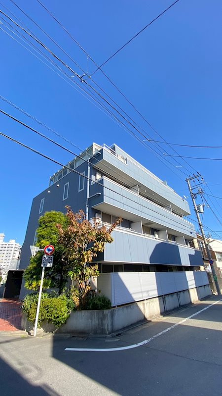 セレステ三軒茶屋の外観