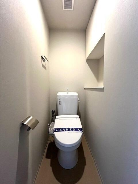 ステラメゾン三軒茶屋のトイレ