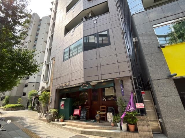 セリーヌ池尻大橋のエントランス