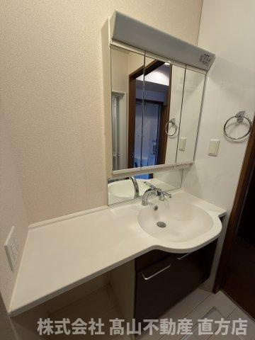 メゾンド・グロウ23の洗面所