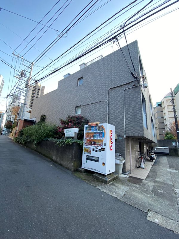 セントリリーの外観